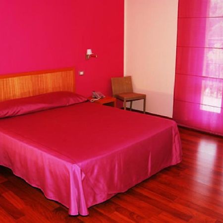 Hotel I Colori SantʼAntìoco Kültér fotó